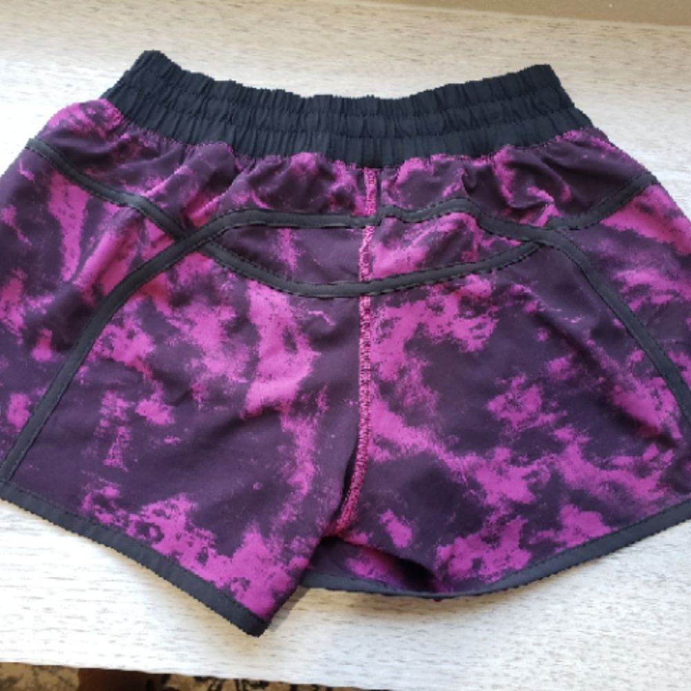Tracker Short